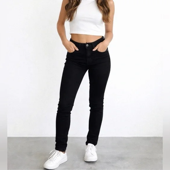 PAIGE Hoxton Ultra Skinny Pants Black Women’s Size 26 Made in USA - Picture 1 of 6